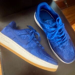 Men’s sneakers Size 9.0